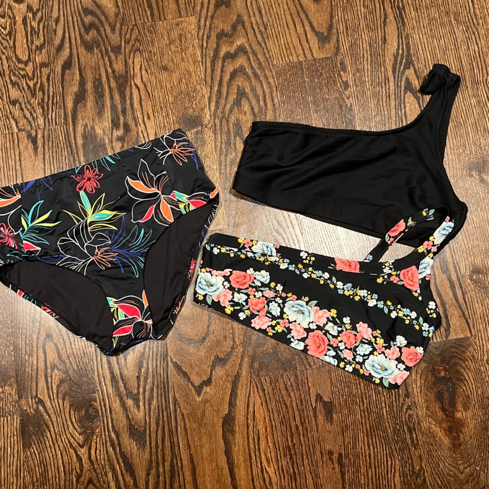 Swimwear Bundle – 3 Pieces: 2 Tops and 1 Bottom